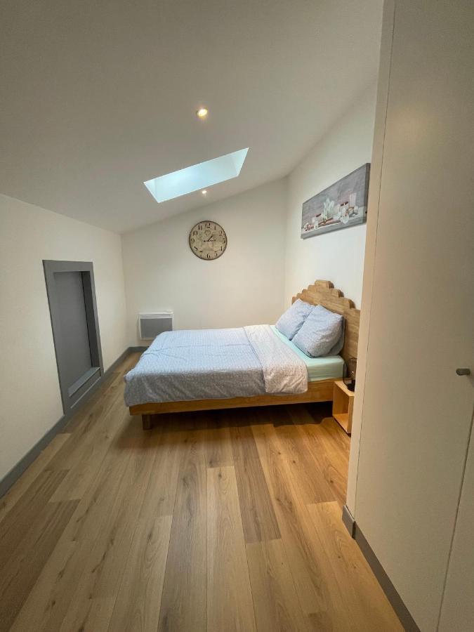 Bordeaux Centre Belle Duplex Apartment Bagian luar foto
